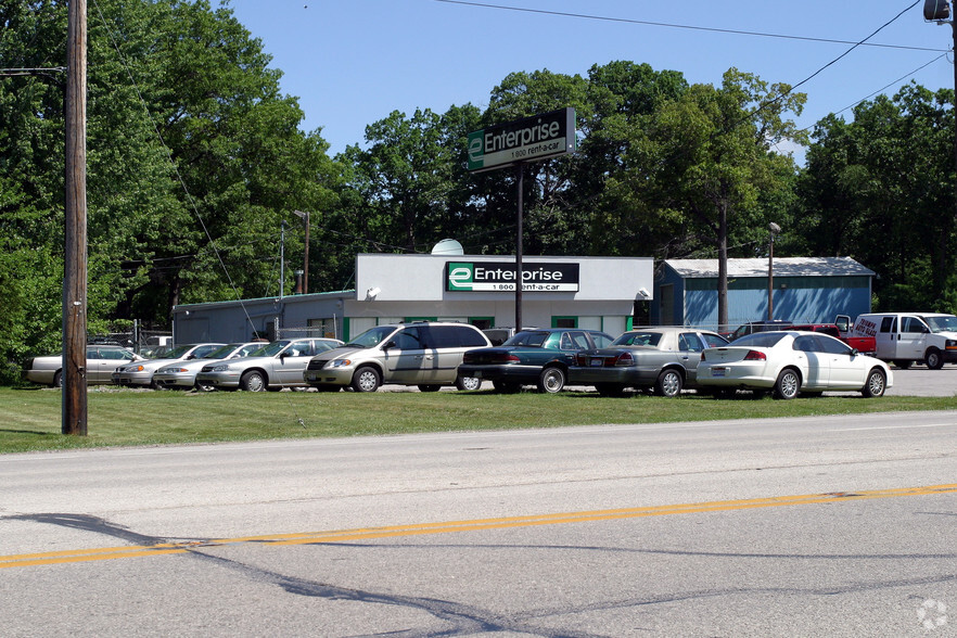 10420 Airport Hwy, Swanton, OH for sale - Building Photo - Image 3 of 4