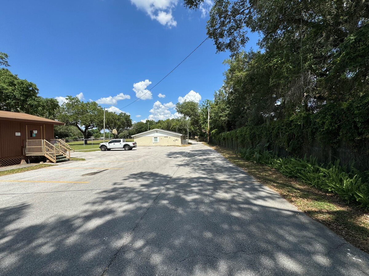 11309 Tom Folsom Rd, Thonotosassa, FL 33592 | LoopNet