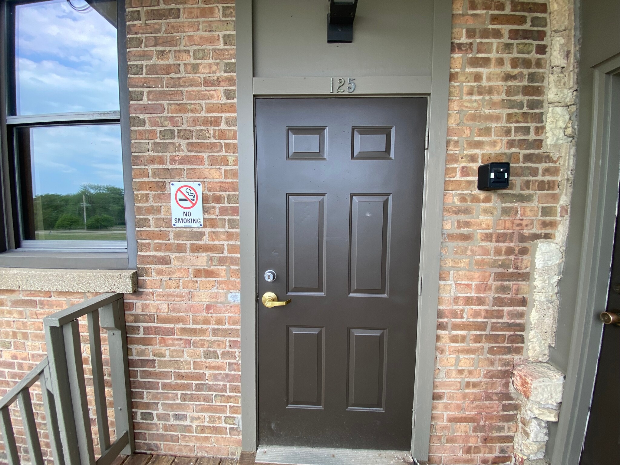 Flinn St, Batavia, IL for lease Interior Photo- Image 1 of 25