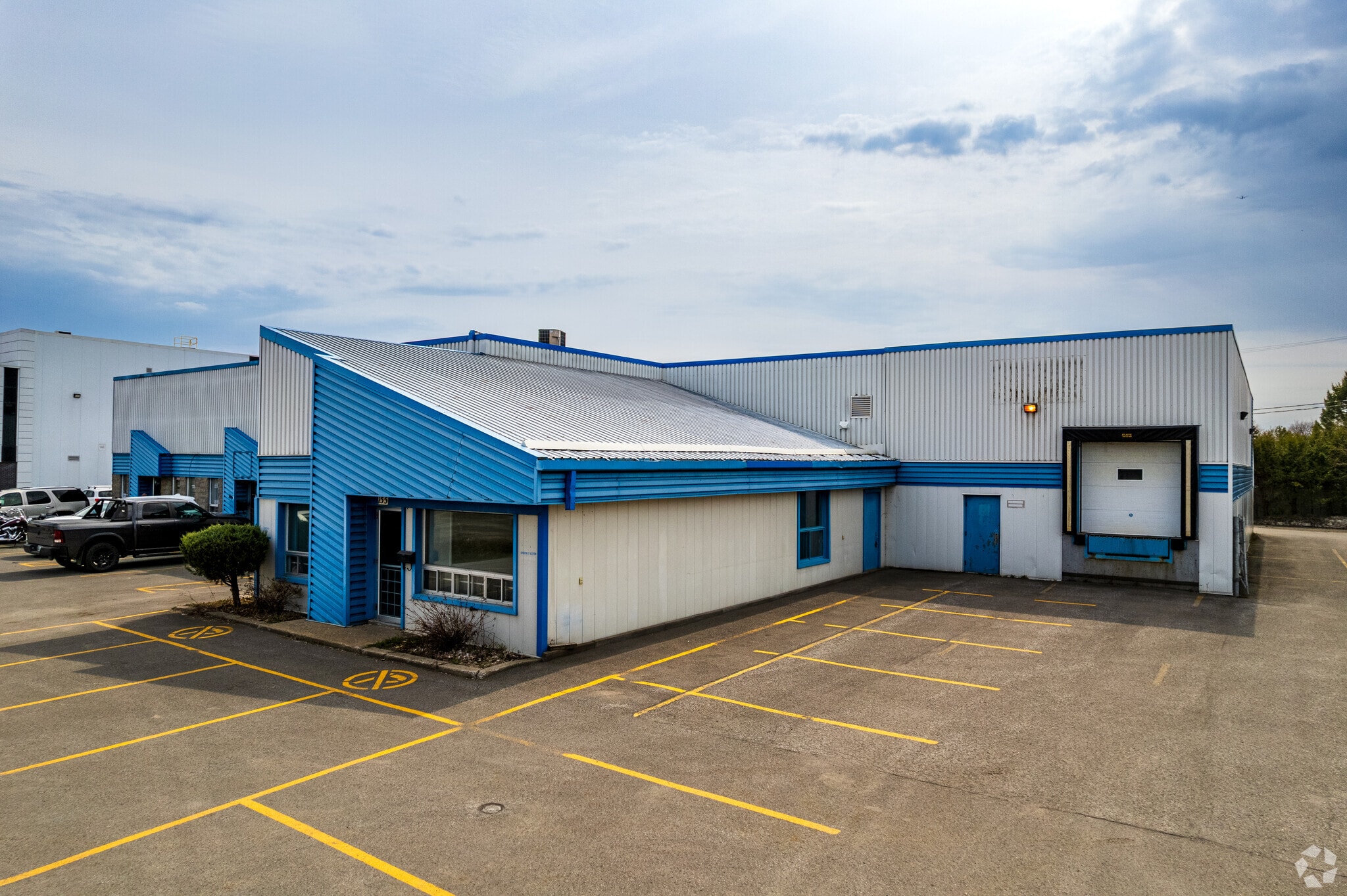 155 Boul Industriel, Châteauguay, QC for sale Building Photo- Image 1 of 1
