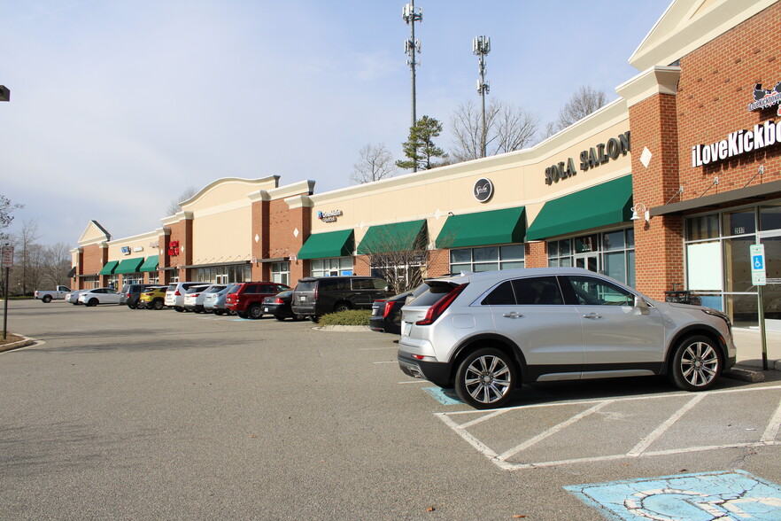 2013-2077 Walmart Way, Midlothian, VA for lease - Building Photo - Image 1 of 8