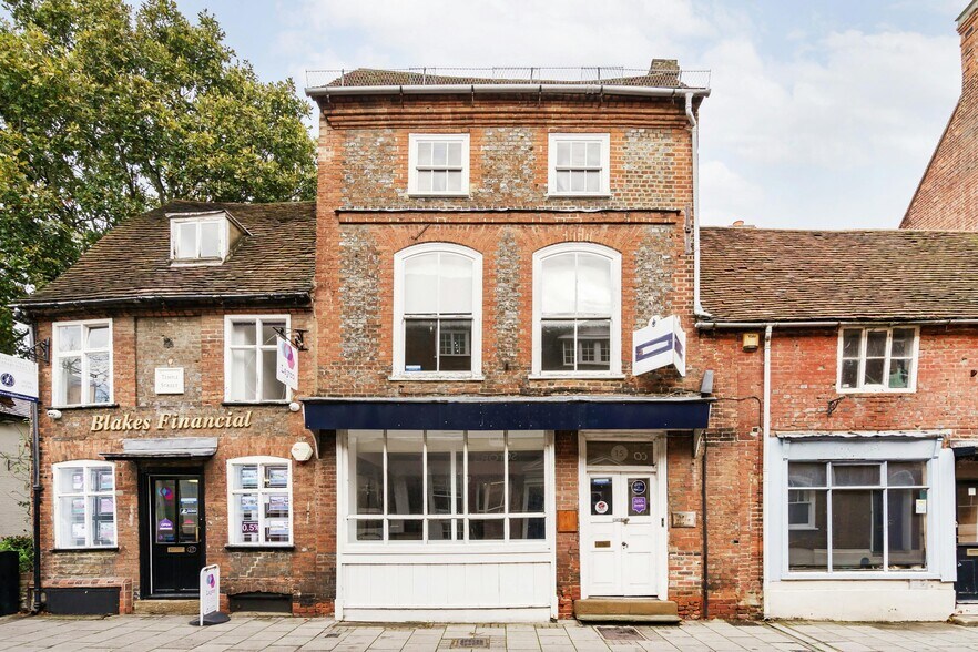 15 Temple St, Aylesbury for lease - Building Photo - Image 1 of 9