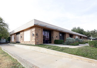 More details for 531 N Locust St, Denton, TX - Office for Lease