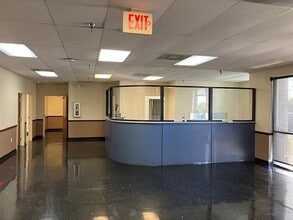 4612 N 56th St, Tampa, FL for lease Interior Photo- Image 2 of 14