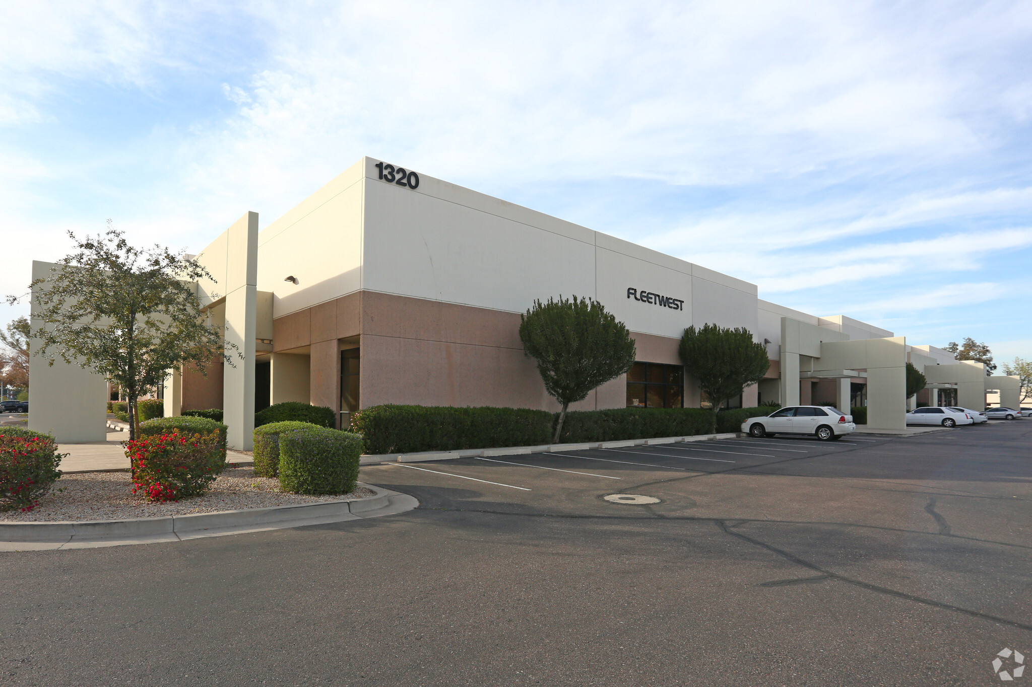 1320 S Priest Dr, Tempe, AZ for lease Building Photo- Image 1 of 14