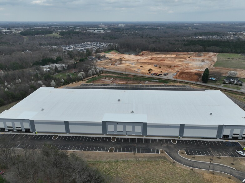 891 Deyoung Rd, Greer, SC for lease - Building Photo - Image 3 of 10