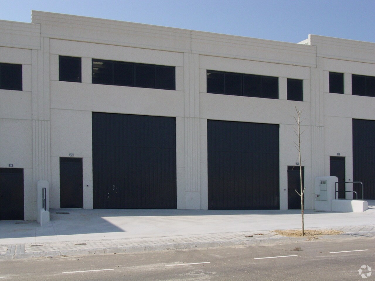 Calle de Miguel Servet, 26, Arroyomolinos, Madrid for sale Primary Photo- Image 1 of 1