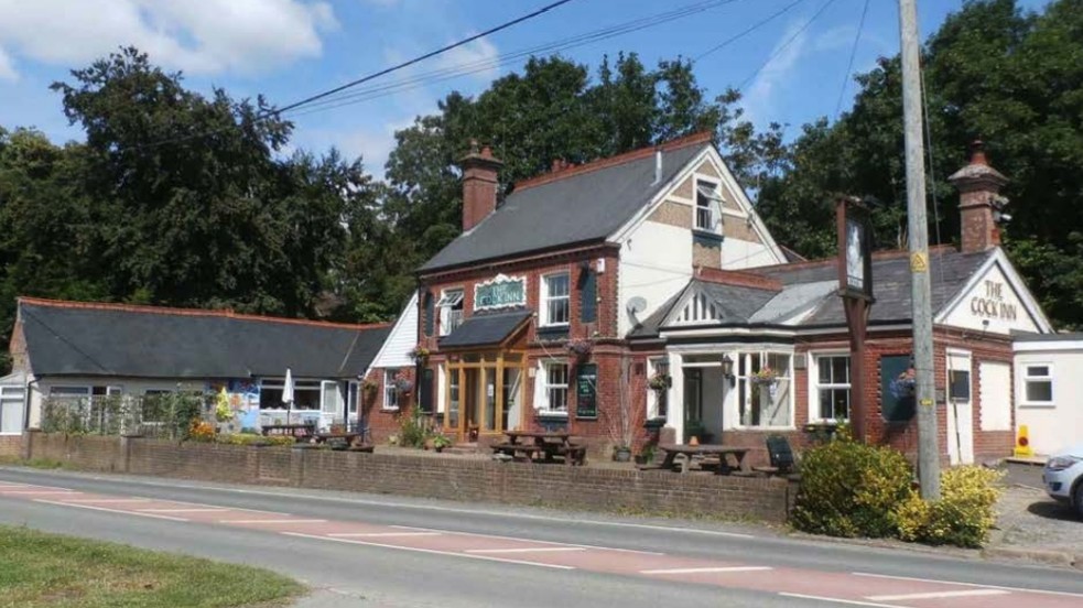 Cock Inn, Haywards Heath, Rh17 7rh 