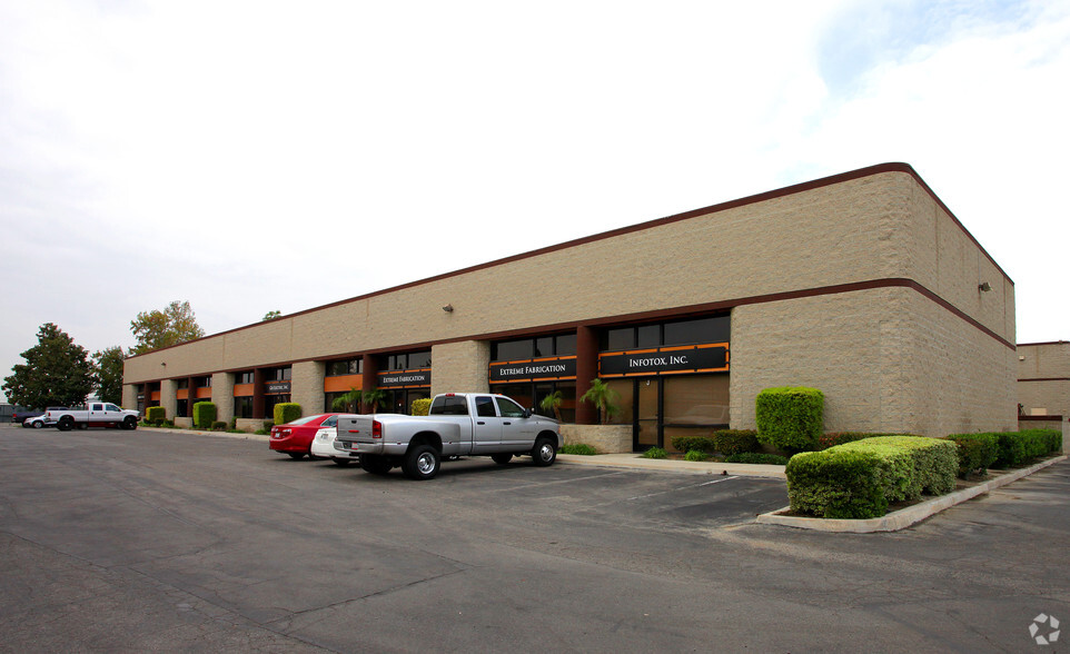 9215 Orco Park, Jurupa Valley, CA for lease - Primary Photo - Image 1 of 8