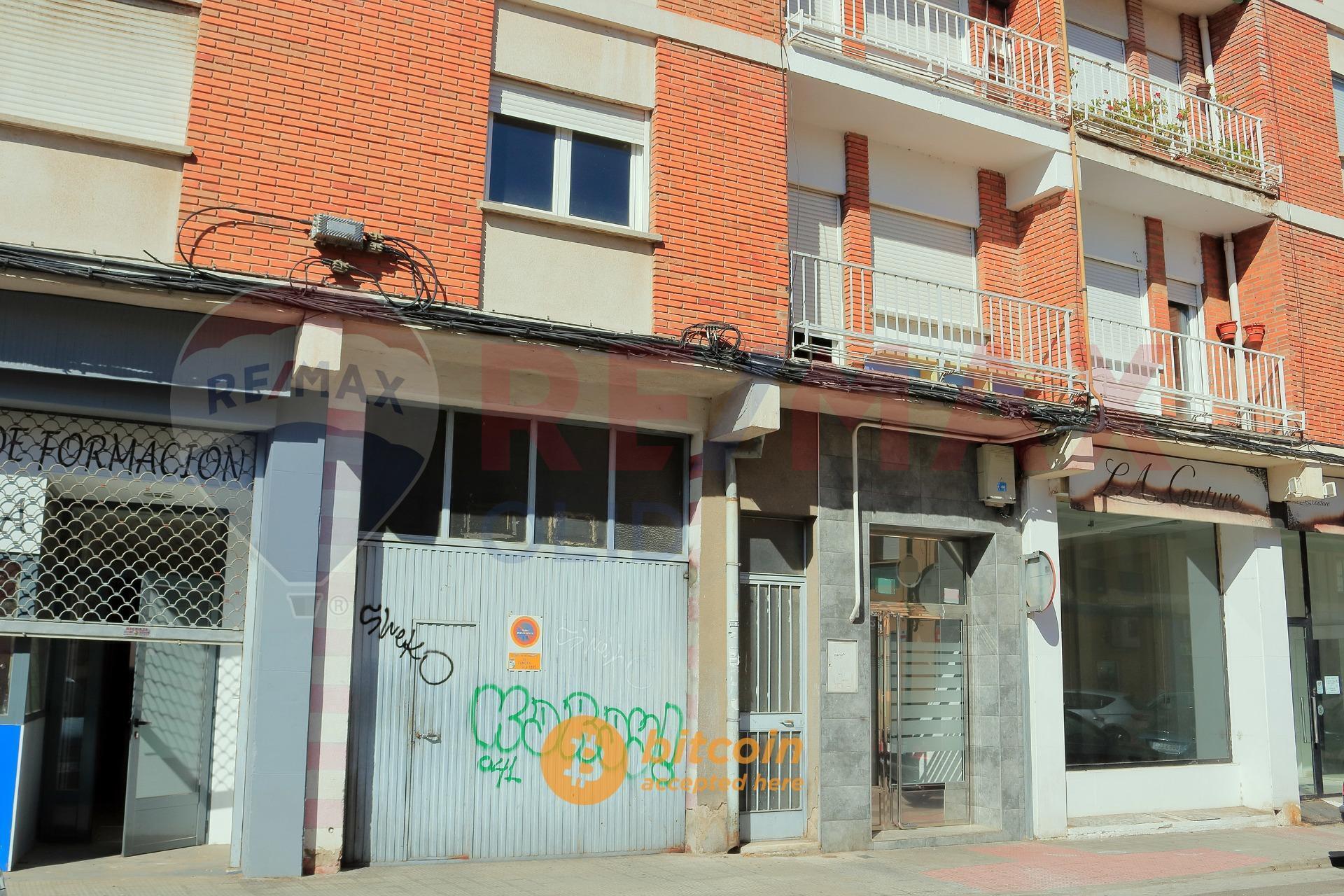 Retail in Zamora for sale Building Photo- Image 1 of 24