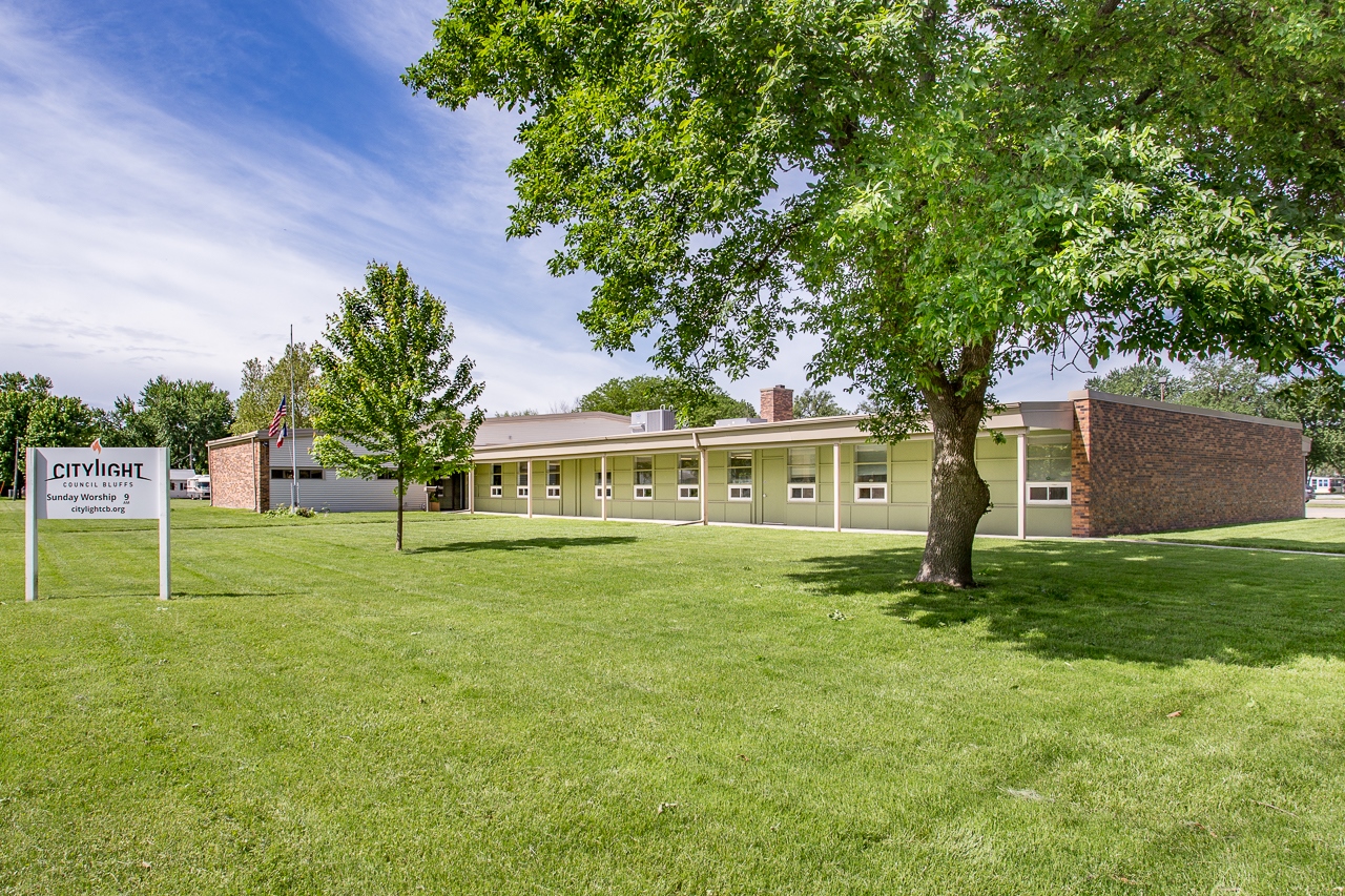 2600 S 9th St, Council Bluffs, IA for sale Building Photo- Image 1 of 1