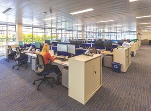 34-37 Harbour Exchange Sq, London for lease Building Photo- Image 2 of 6