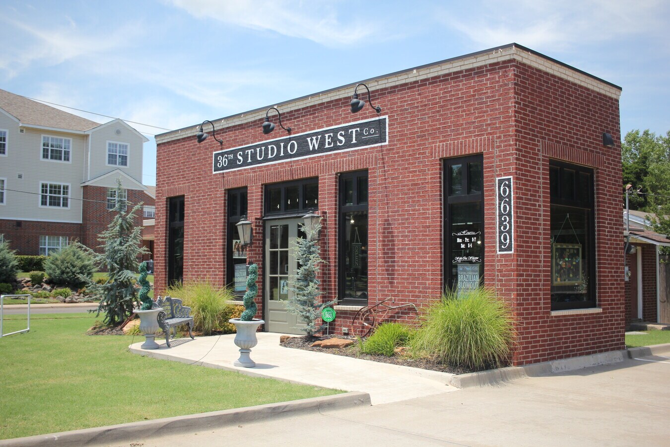 6639 NW 36th St, Bethany, OK 73008