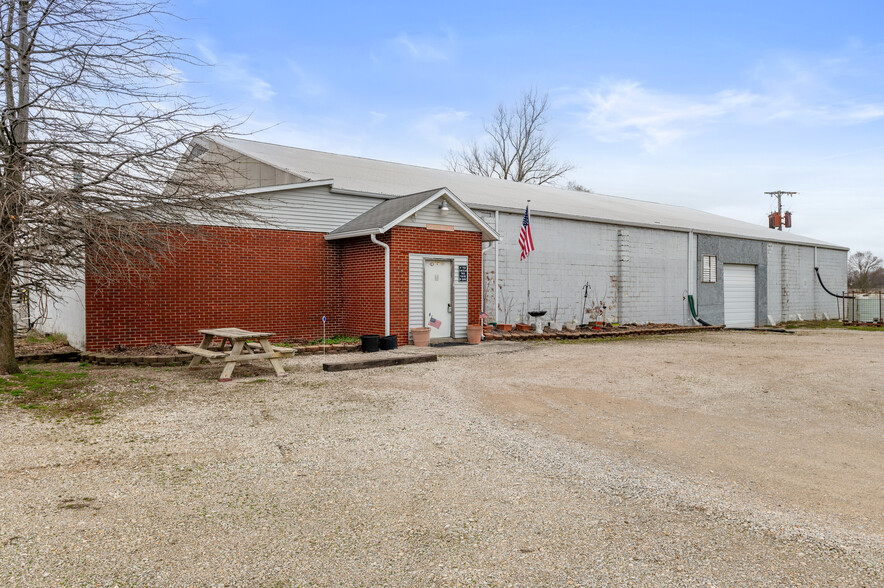 1600 W Water St, Hartford City, IN for sale - Primary Photo - Image 1 of 1