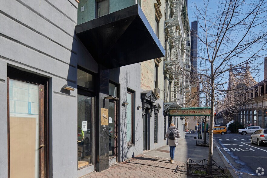 1099 1st Ave, New York, NY for lease - Building Photo - Image 3 of 4