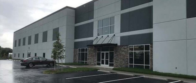 45905 Maries Rd, Sterling, VA for sale - Primary Photo - Image 1 of 1