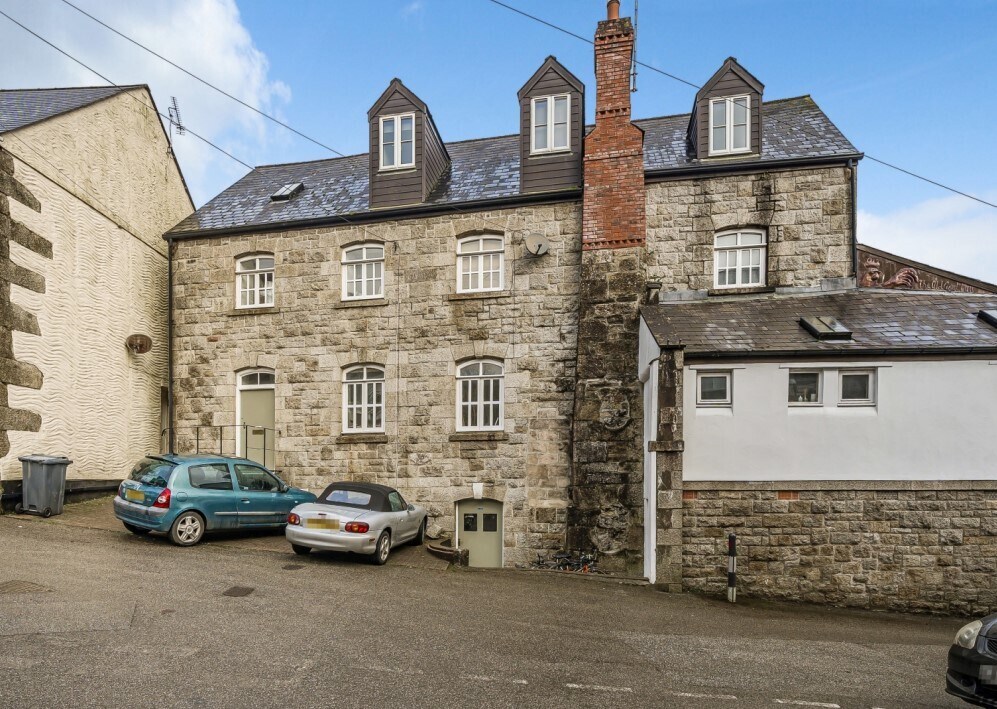 Tresooth Ln, Penryn for sale Primary Photo- Image 1 of 1