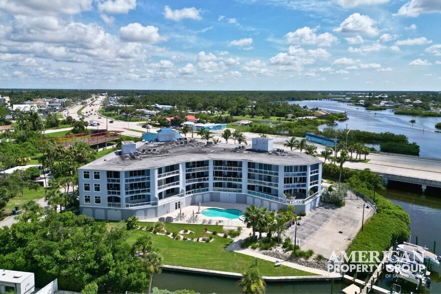 516 S Tamiami Trl Nokomis FL - 516 S Tamiami Trl Nokomis FL Building Photo 2 Large 