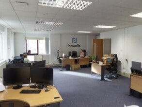 32-34 Freemans Way, Harrogate for lease Interior Photo- Image 2 of 2