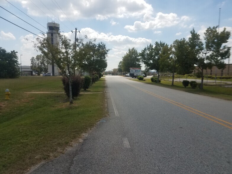 Airport Drive, Macon-Bibb, GA for sale - Building Photo - Image 3 of 5