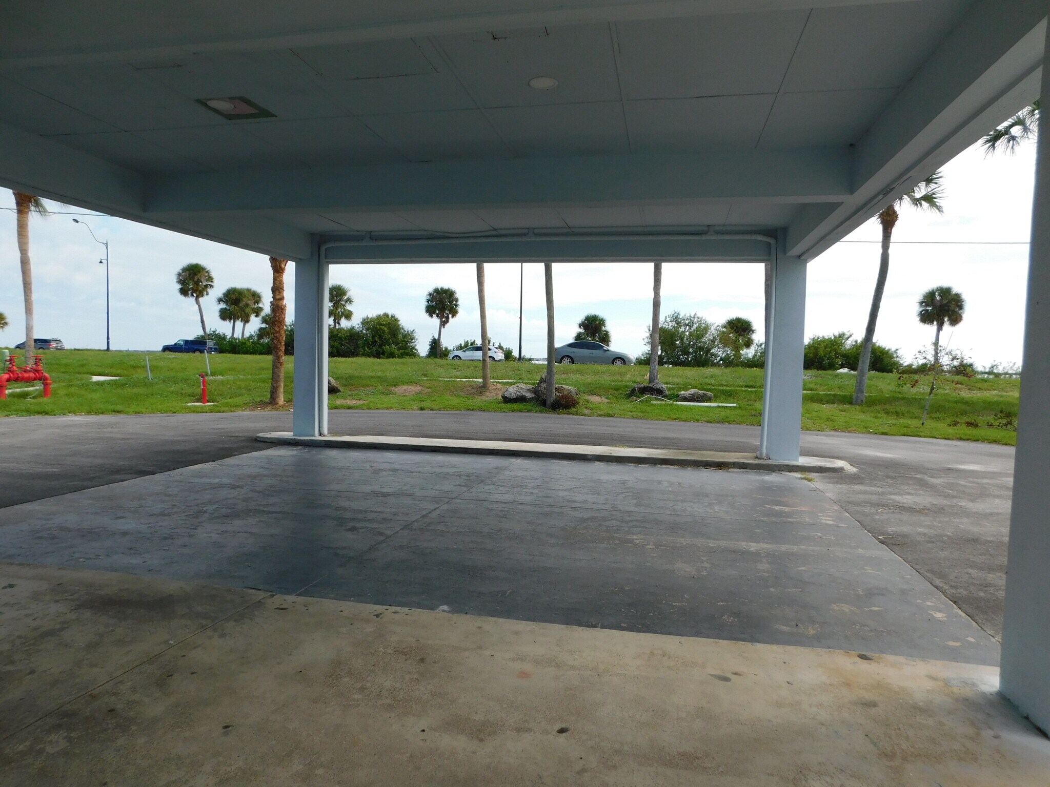 4700 Dixie Hwy NE, Palm Bay, FL for lease Building Photo- Image 1 of 7