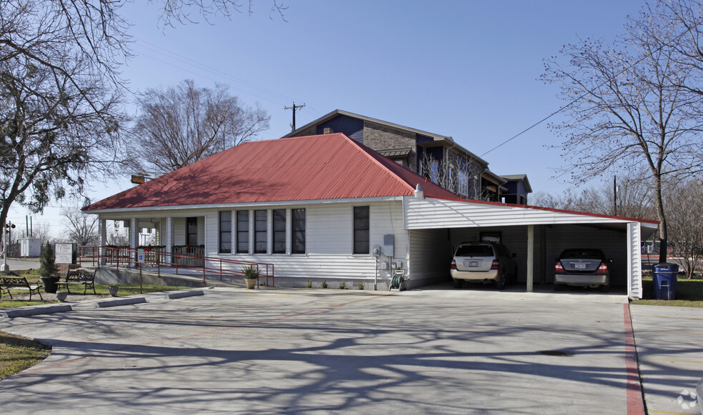 101 Park St, Hutto, TX for sale - Building Photo - Image 3 of 22