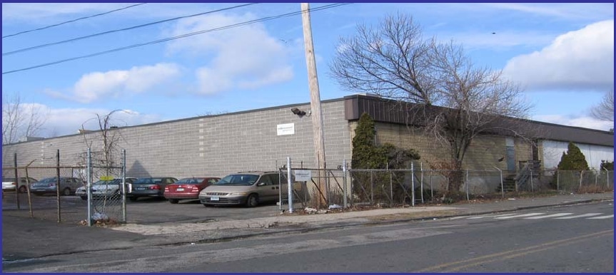 31-43 Wordin Ave, Bridgeport, CT for sale - Building Photo - Image 2 of 5