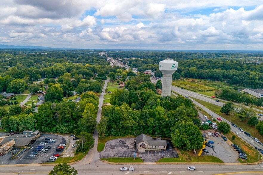 807 S Pendleton St, Easley, SC for sale - Building Photo - Image 3 of 30