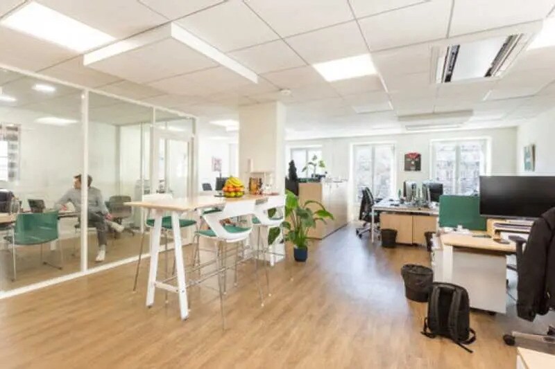 2 Rue De Lancry, Paris for lease Interior Photo- Image 1 of 5