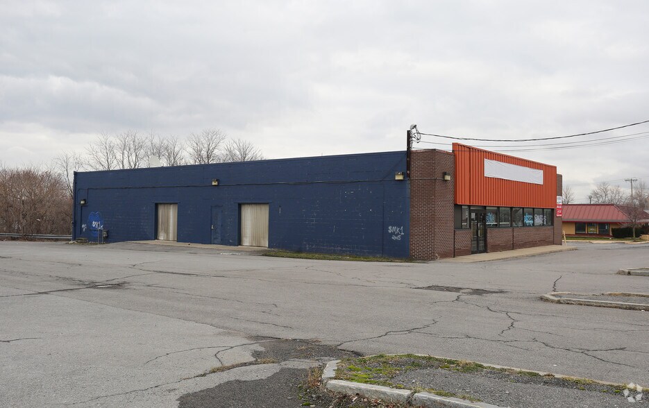 1836 W Fayette St, Syracuse, NY for sale - Primary Photo - Image 1 of 1