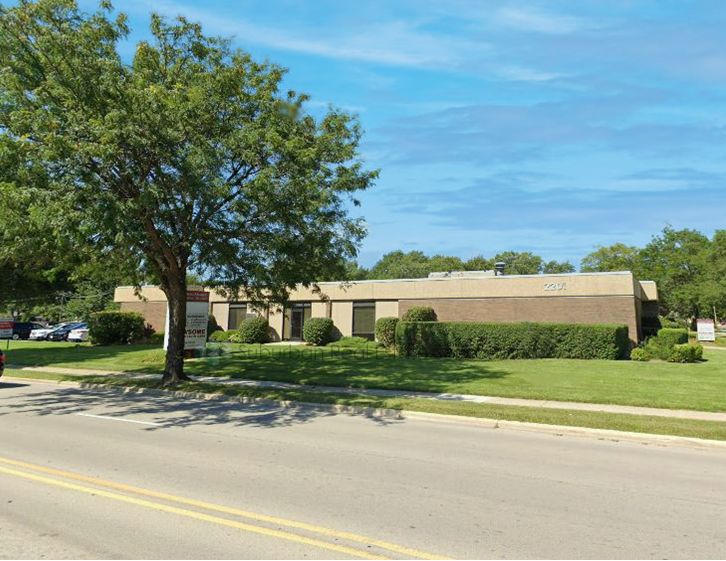 2201 Glenwood Ave, Joliet, IL for lease - Building Photo - Image 1 of 30