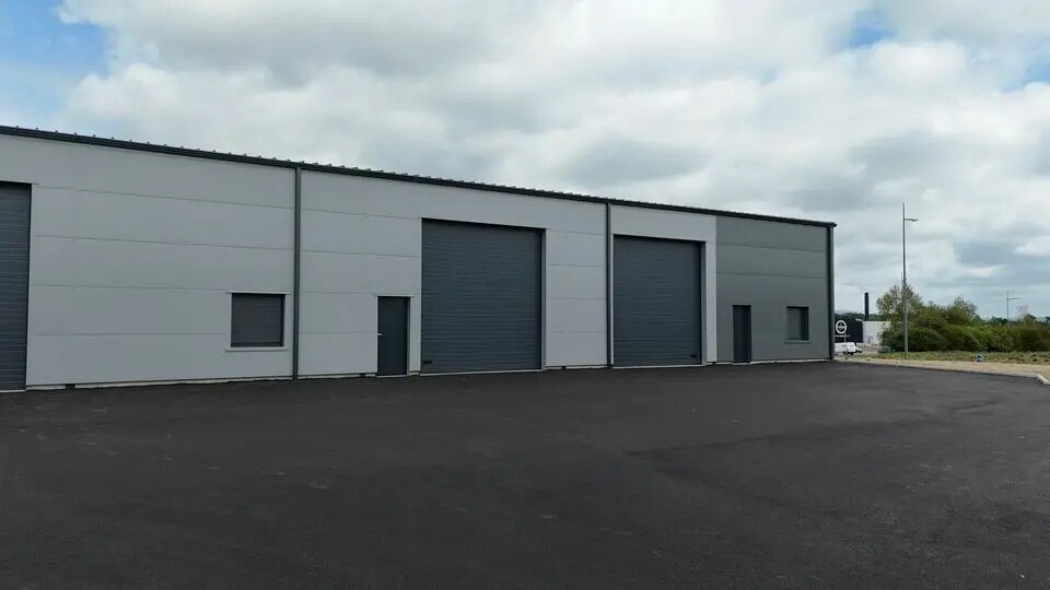 Flex in Limoges for lease - Building Photo - Image 2 of 6
