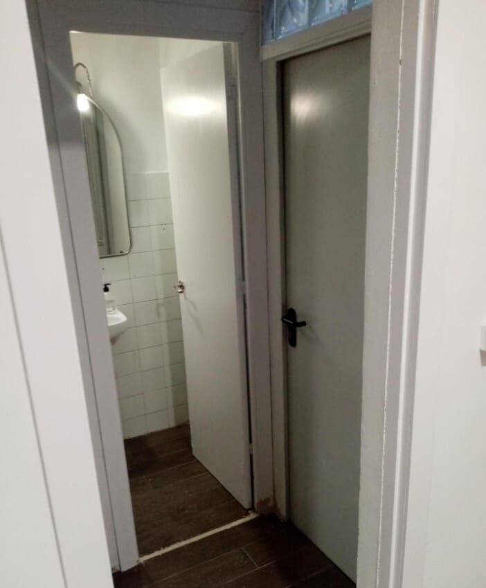 Retail in Barcelona, Barcelona for lease Interior Photo- Image 1 of 6