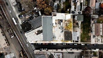 Value-Add | Multi-Tenant | Below-Market Rent - Parking Garage