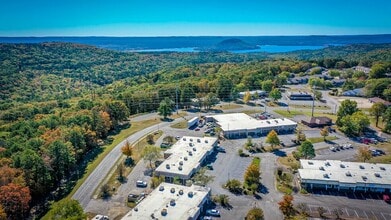 115 Village Pl, Fairfield Bay, AR for lease Aerial- Image 1 of 10