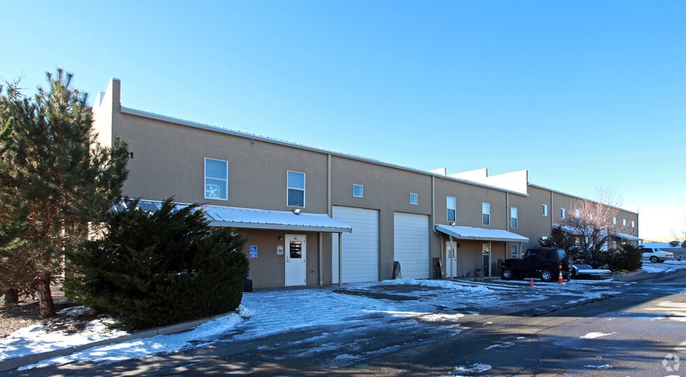 21 Bisbee Ct, Santa Fe, NM for sale - Building Photo - Image 2 of 23