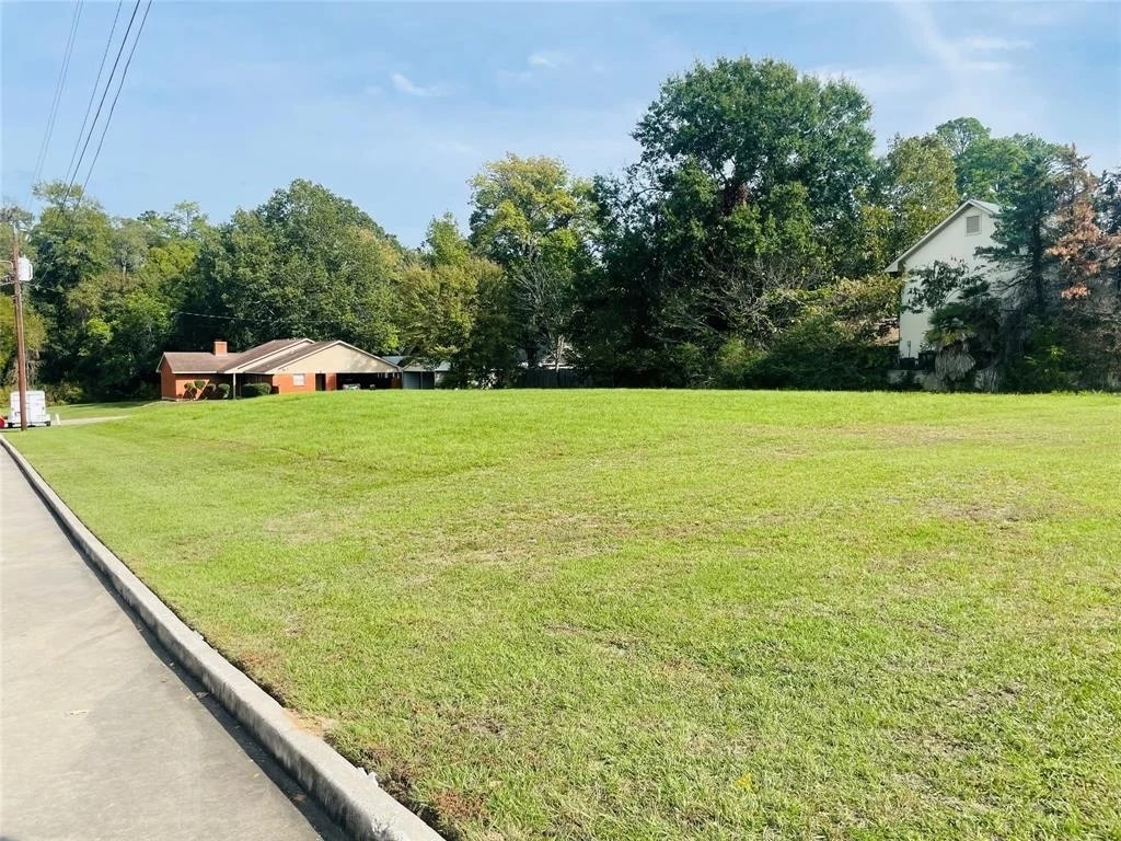 1248 W Church St, Livingston, TX 77351 Land for Sale