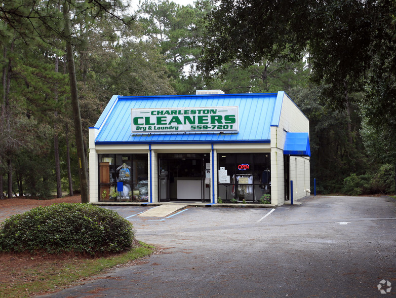 3219 Maybank Hwy, Johns Island, SC for sale - Primary Photo - Image 1 of 3