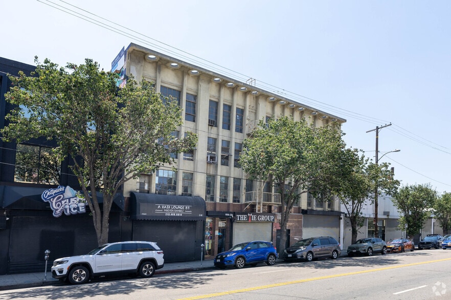 1114 S Los Angeles St, Los Angeles, CA for lease - Primary Photo - Image 1 of 62