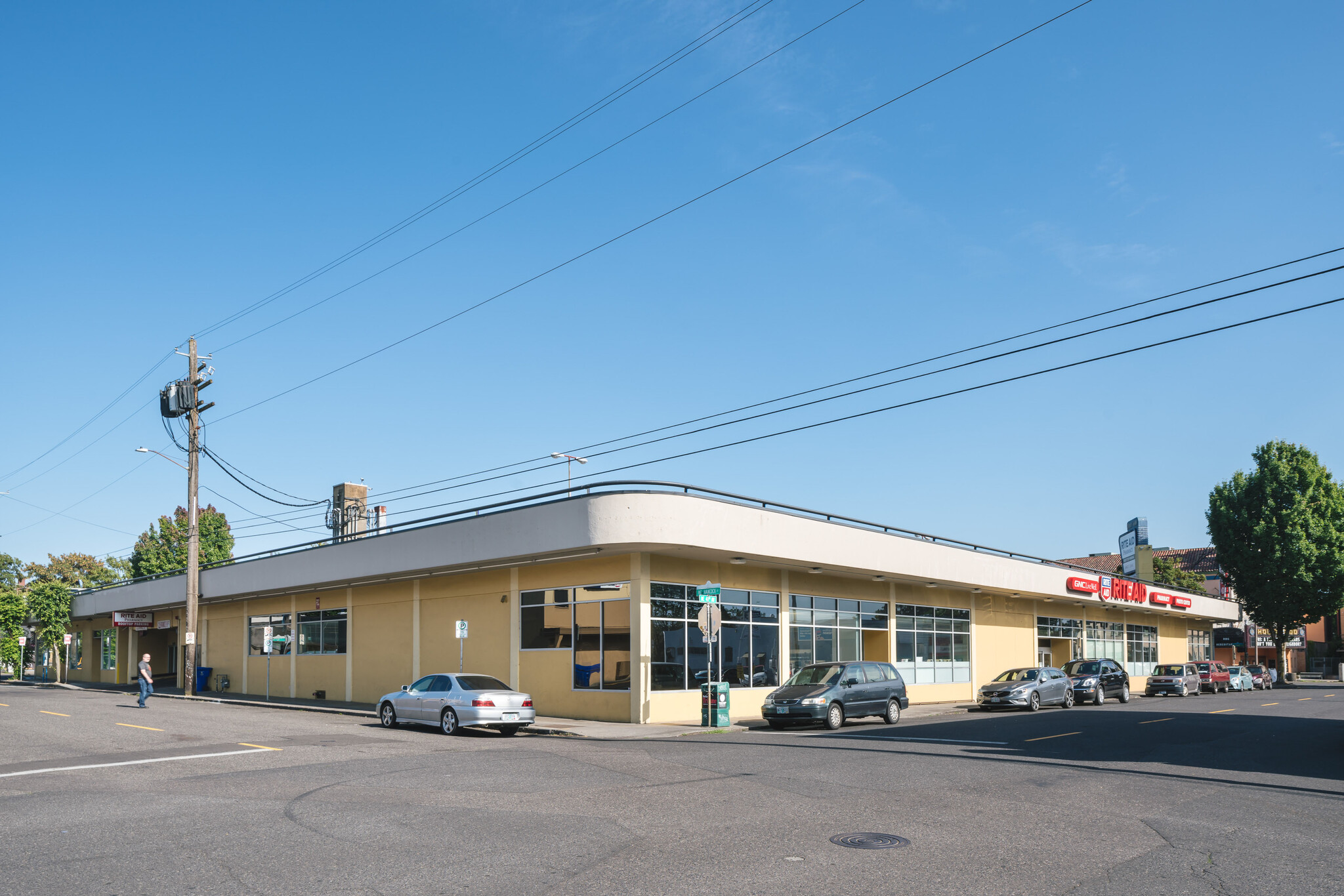 4150-4152 NE Hancock, Portland, OR for lease Building Photo- Image 1 of 3