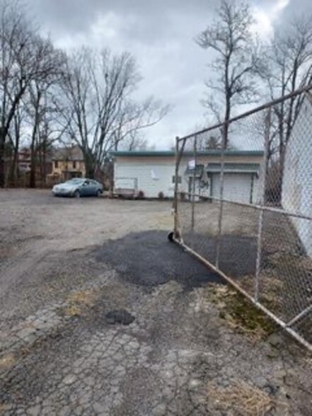 34 W Indianola Ave, Youngstown, OH for sale - Building Photo - Image 3 of 7