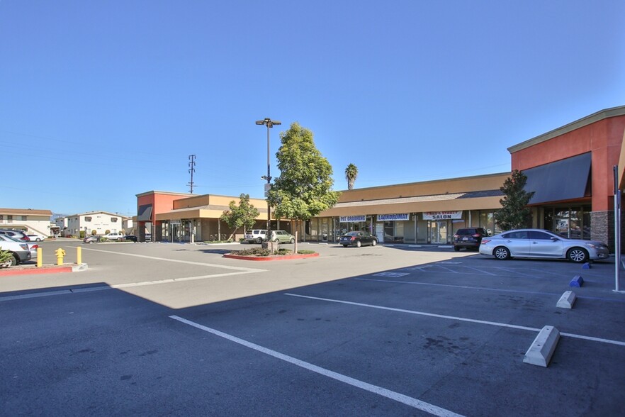 13402-13428 Woodruff Ave, Bellflower, CA for lease - Building Photo - Image 3 of 17