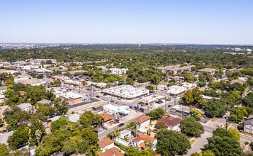 3910 McCullough Ave, San Antonio, TX - AERIAL  map view