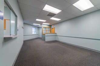 100 Brevco Plz, Lake Saint Louis, MO for lease Building Photo- Image 1 of 9