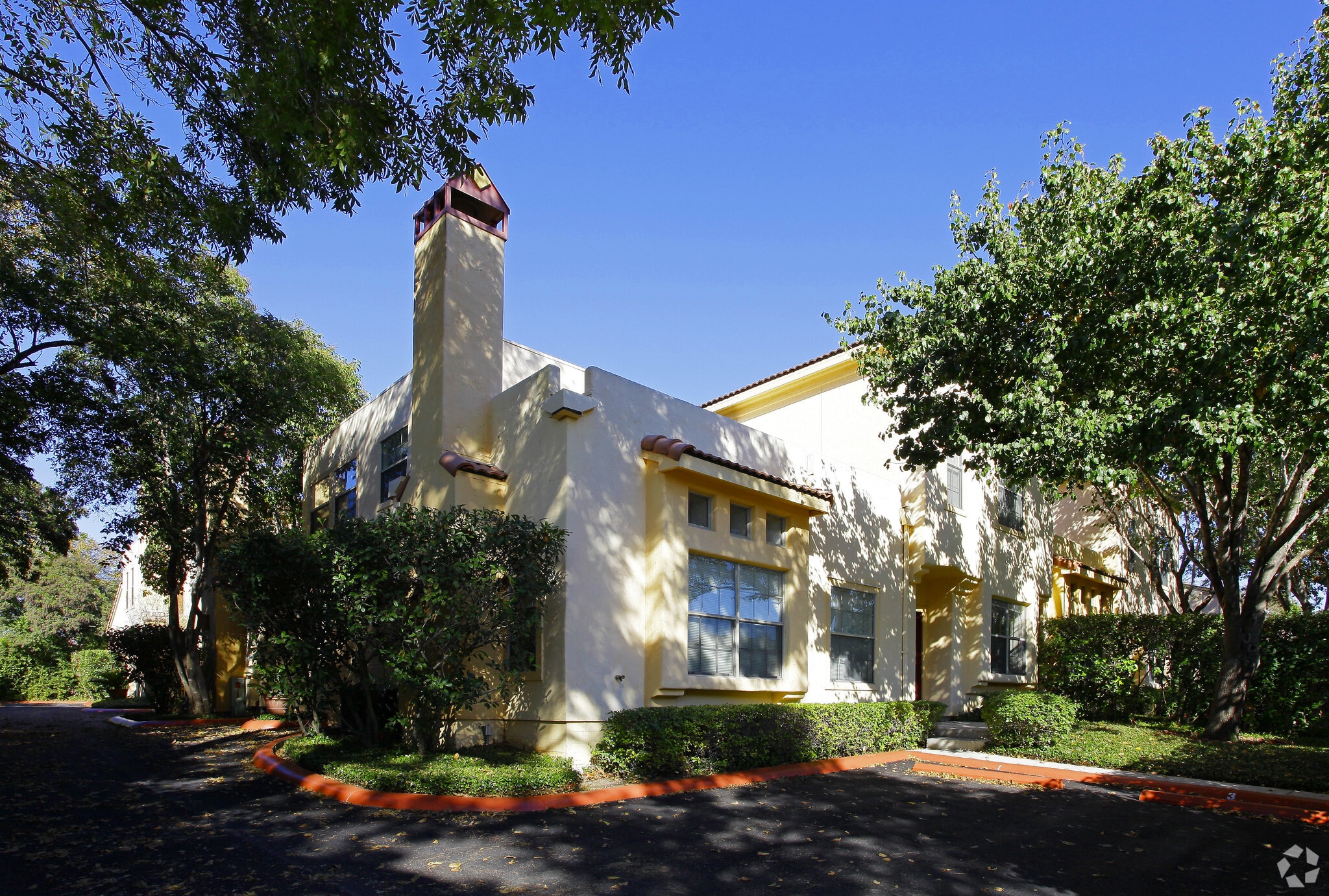 207 Grandview Pl, San Antonio, TX for sale Primary Photo- Image 1 of 19