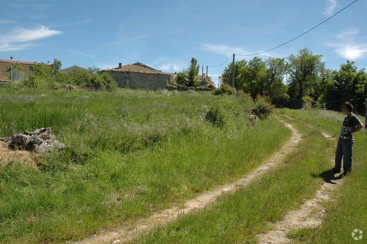 Calle Real, 10, Pradales, Segovia for sale Primary Photo- Image 1 of 3