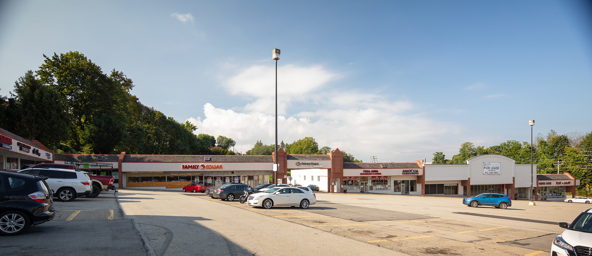 400-434 E Pittsburgh St, Greensburg, PA for lease Building Photo- Image 1 of 2