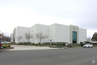 More details for 1320 Distribution Way, Vista, CA - Industrial for Lease