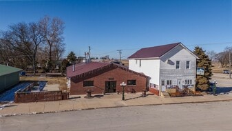 119 N Lincoln St, Ransom IL - Commercial Kitchen