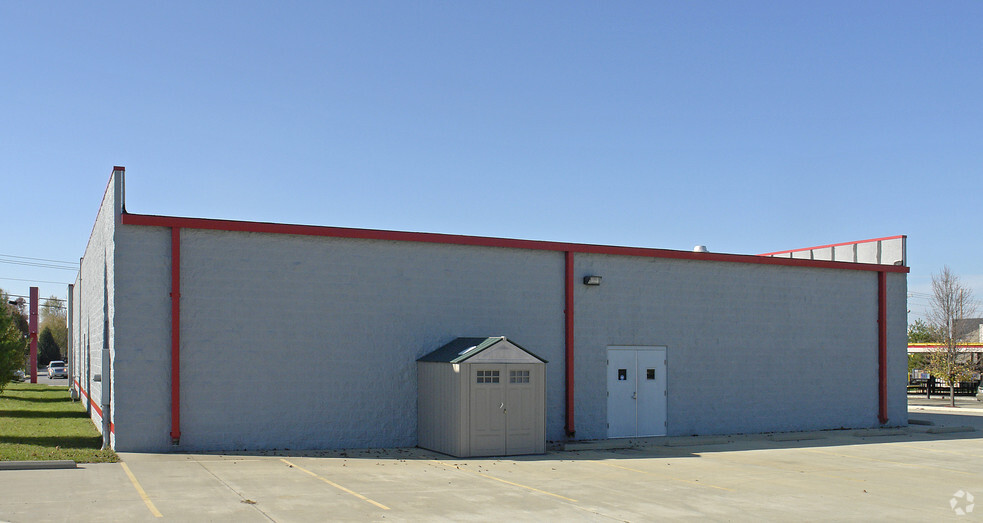 4500 N Illinois St, Swansea, IL for lease - Building Photo - Image 2 of 2